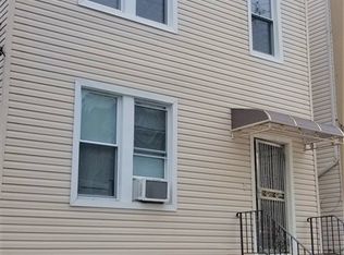 326 Pearsall Ave, Jersey City, NJ 07305