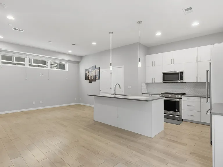 1295 Osceola St #1 — Photo 12