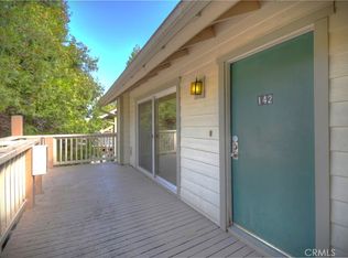 142 Rockledge Ln, Lake Arrowhead, CA 92352