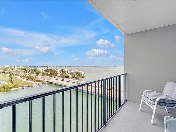 3rd image of 5220 BRITTANY DRIVE S #1204