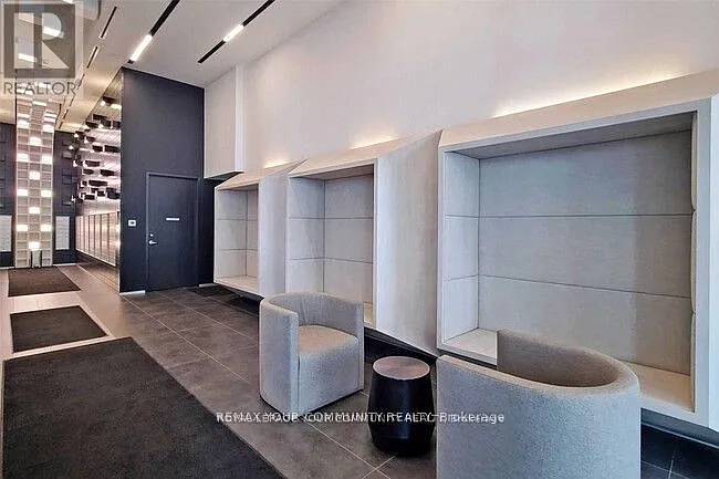 195 Redpath Ave #2407 — Photo 3