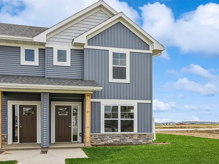 7011 Harlan Eddy Dr SW — Photo 1
