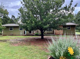 506 W Cherokee St, Waukomis, OK 73773