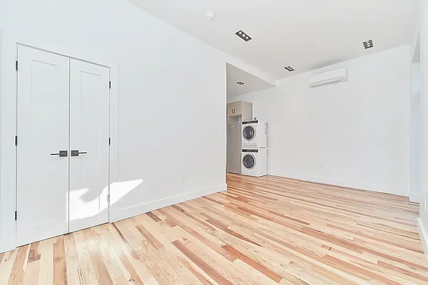 Rented by Keller Williams Realty Empire | media 20