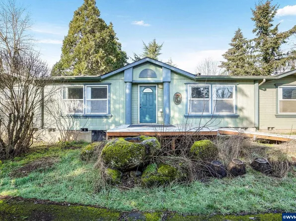 5970 Shaw Center Pl SE, Aumsville, OR 97325