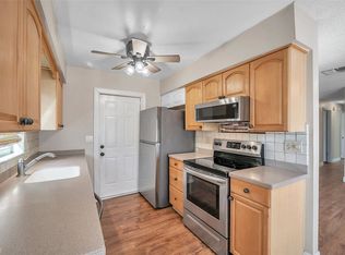 617R 5th Ave SE, Largo, FL 33771