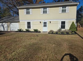 313 E Park Ave FLOOR 2, Sellersville, PA 18960
