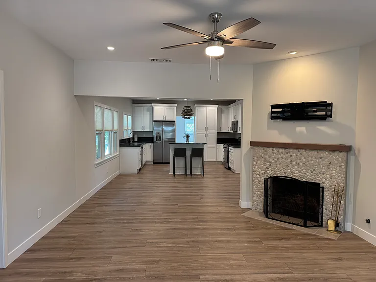 605 W Ojai Ave — Photo 4