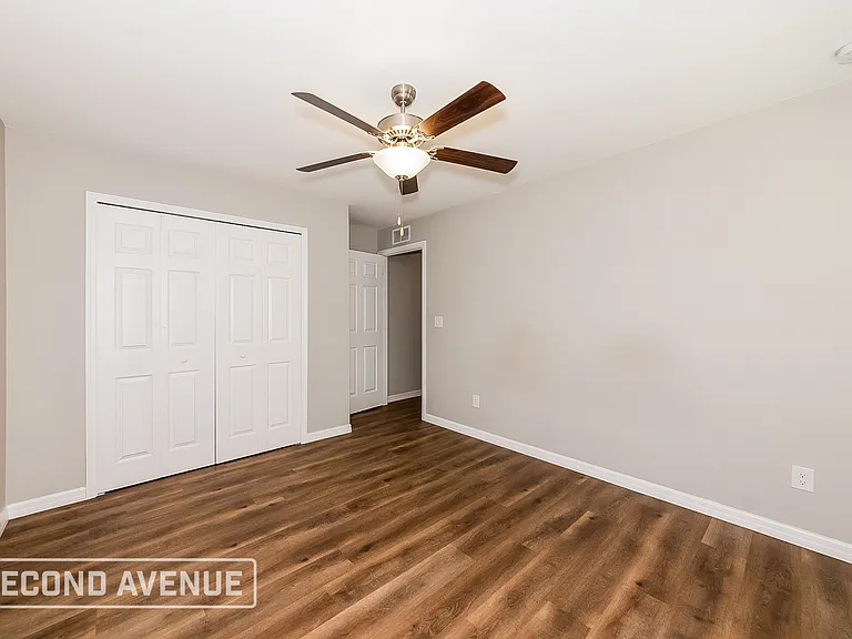 8206 Latour Ave — Photo 17