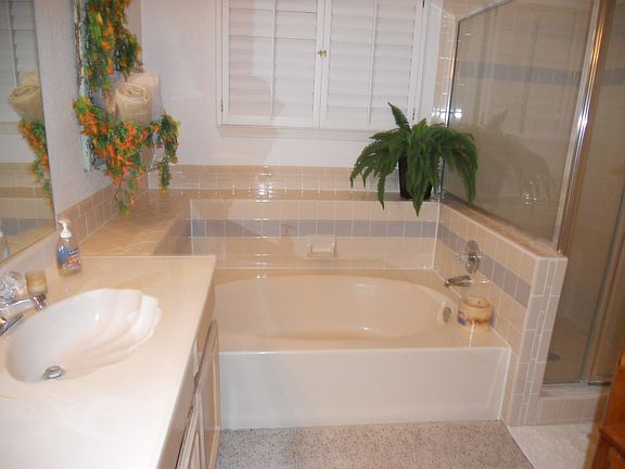 3rd image of 6813 Marble Canyon Dr
