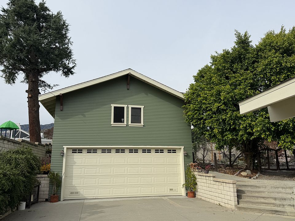 1st image of 2429 Euclid Cres E