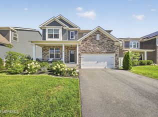 30 Holloway Avenue, Manahawkin, NJ 08050