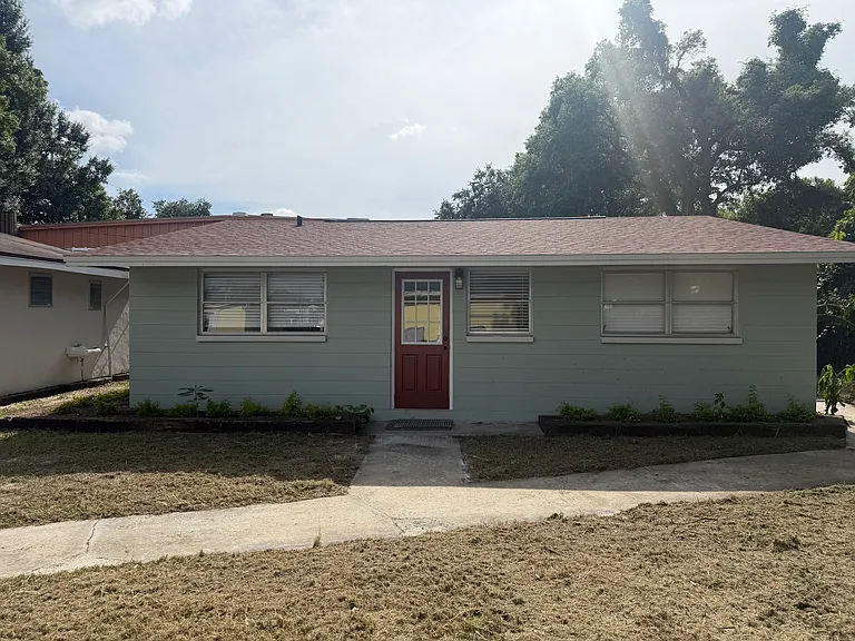 3009 W Waters Ave — Photo 1