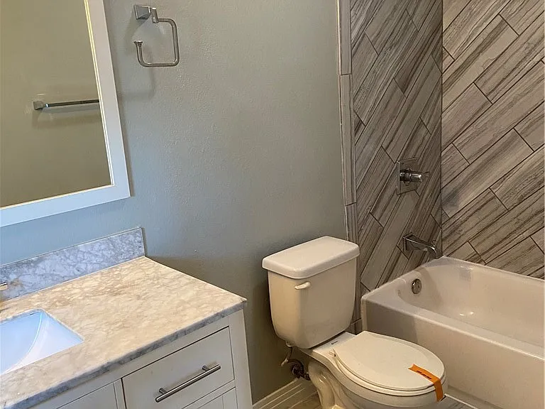 1431 S Beacon St — Photo 19