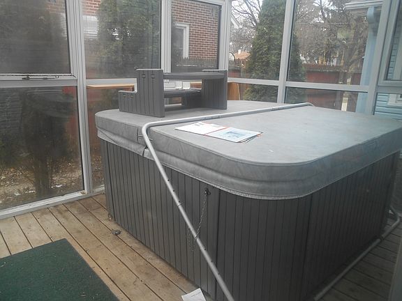 5th image of 2213 Waverly Pl