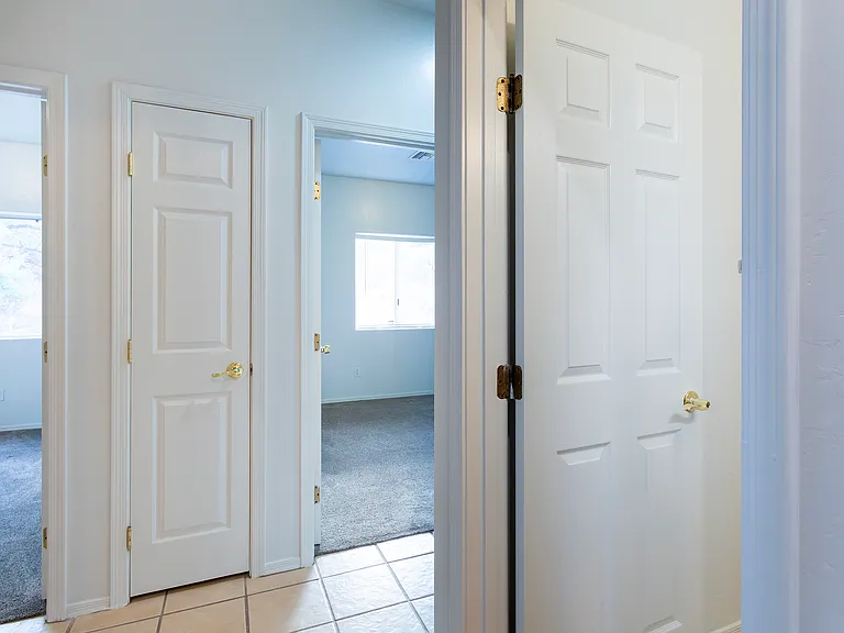 392 Falcon Ct — Photo 29