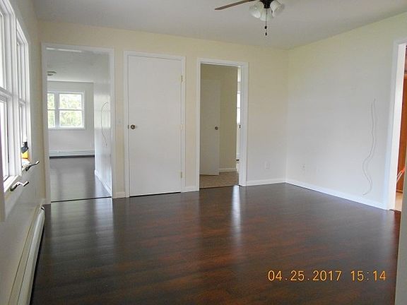 2nd image of 44 Canal St