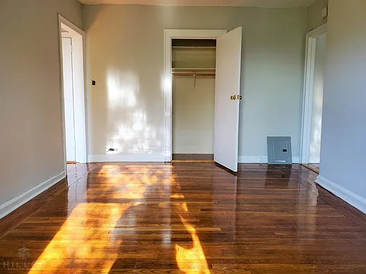 Rented by Hillel Realty Group | media 19