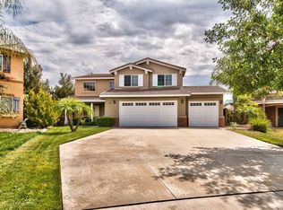15487 Buchanan Ln, Fontana, CA 92336