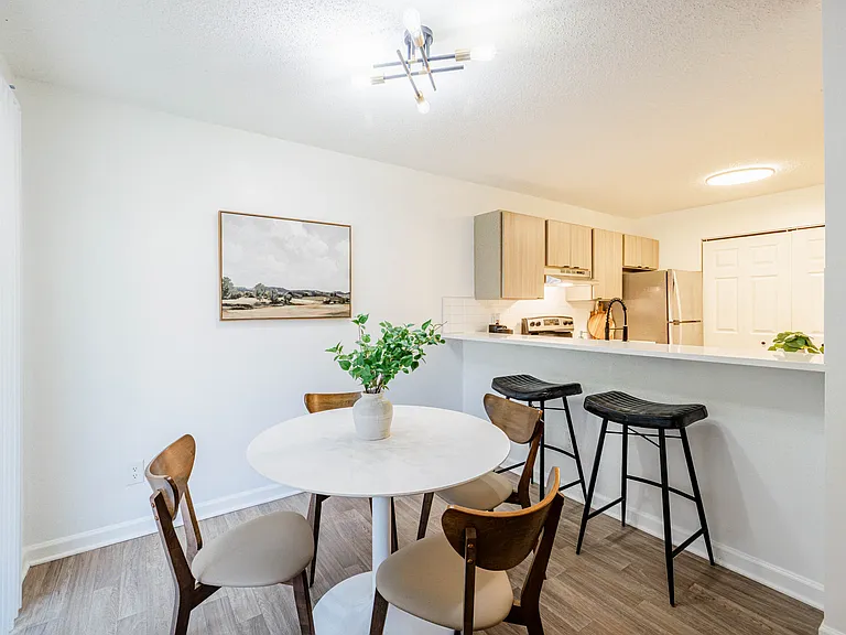 Enclave at North Point — Photo 122