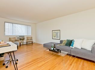 5958 N Kenmore Ave APT 308, Chicago, IL 60660