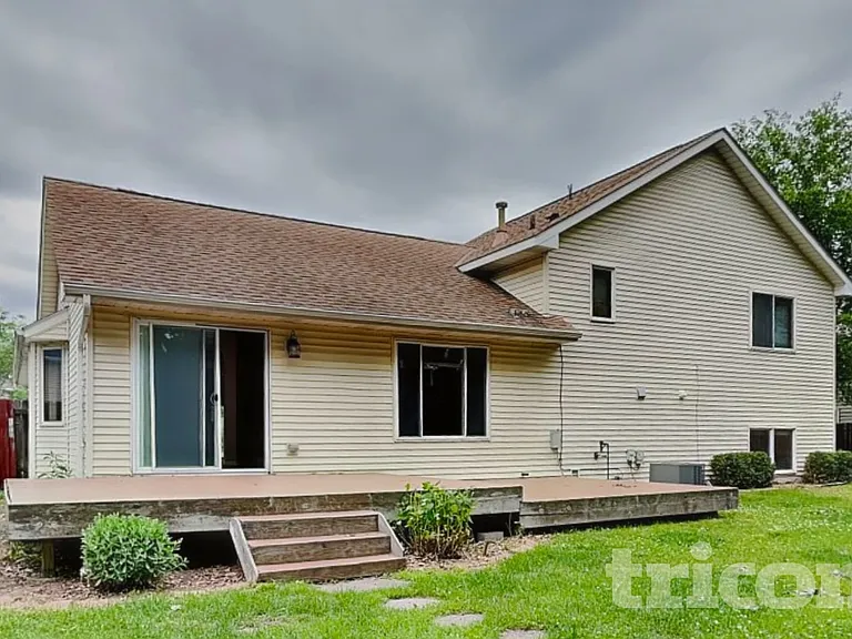 7429 Chesham Ln — Photo 17