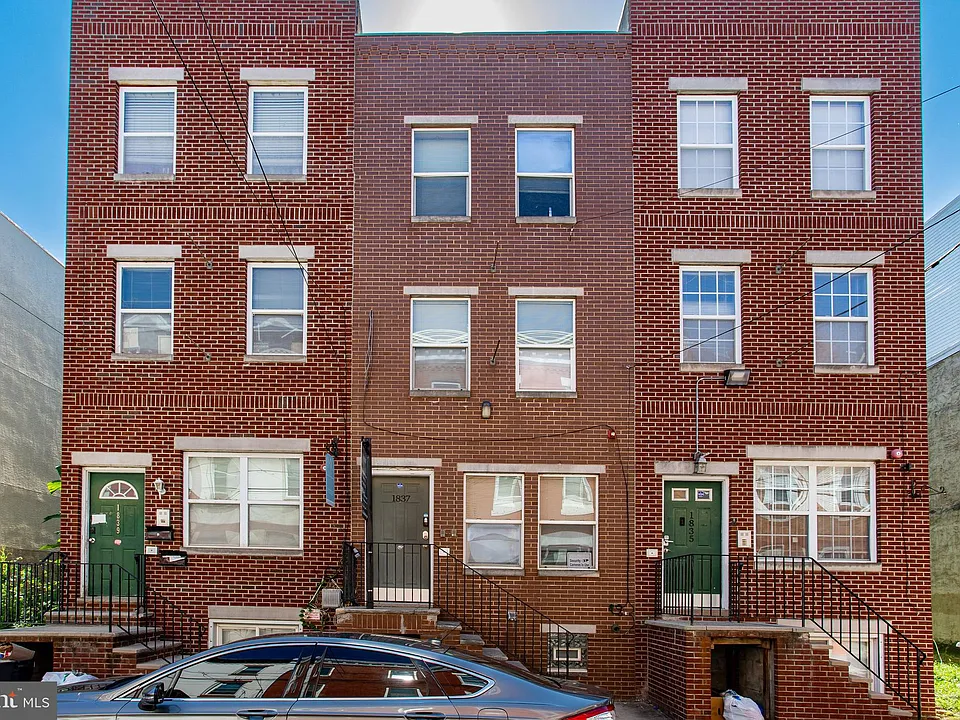 1837 N Willington St #1