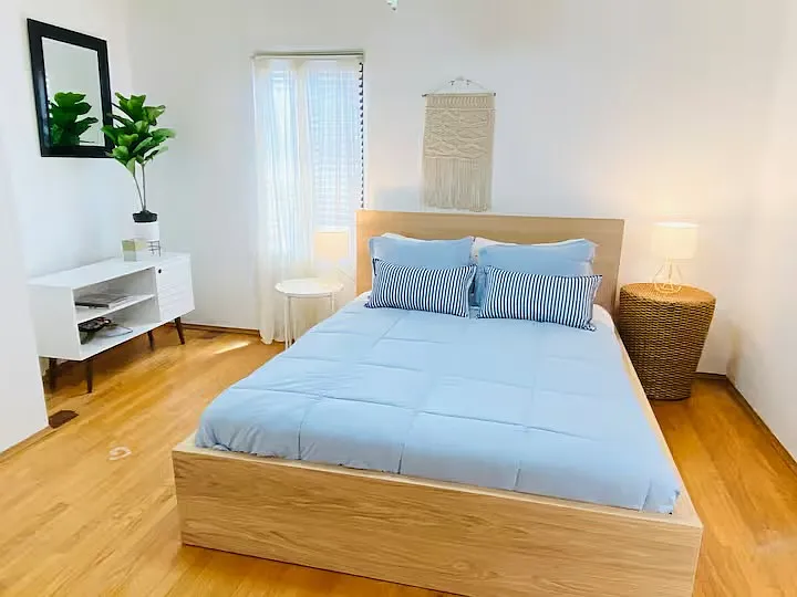 2 bed, $6,000 — Photo 2