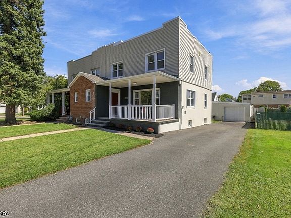 2nd image of 94 Ligham St