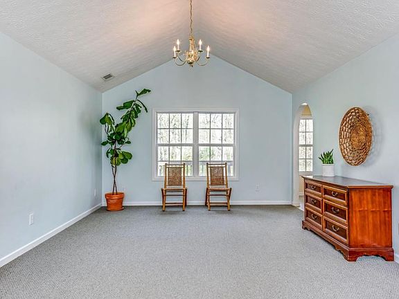 5th image of 2664 Holmes Mill Pl SW