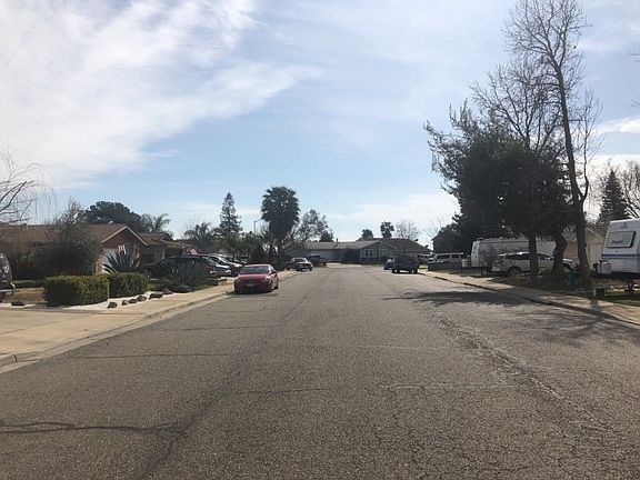 4th image of 320 Fearl Dr