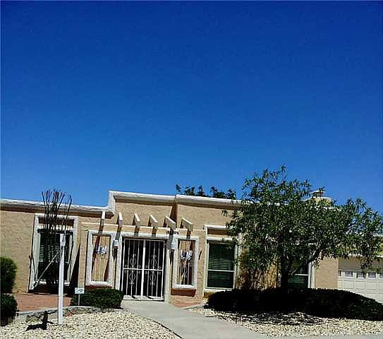 1st image of 6895 Orizaba Ave