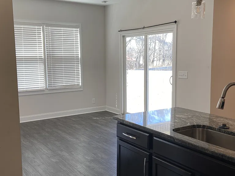 602 Alvin Rd — Photo 8