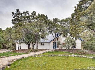 9809 Cash Mountain Rd, Helotes, TX 78023