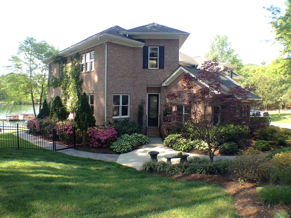 Beautiful Landscaping