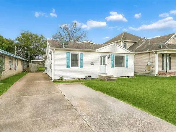 5041 Oak Dr, Marrero, LA 70072
