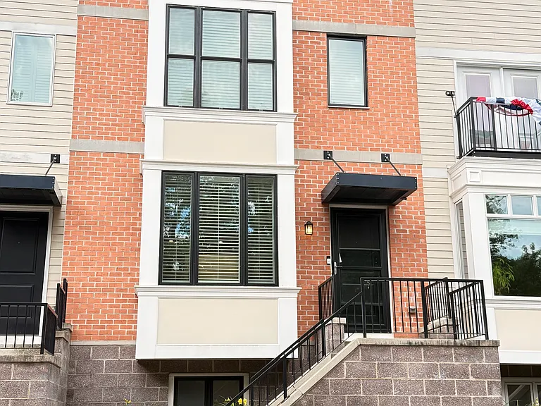 35 Atterbury Blvd #35 — Photo 16