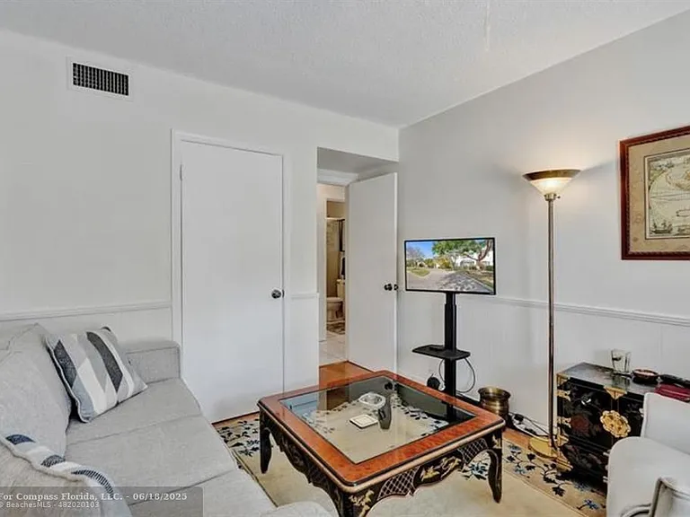 6750 NE 21st Rd #123 — Photo 6