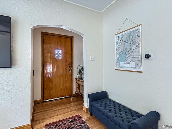 4th image of 1120 Holly Street