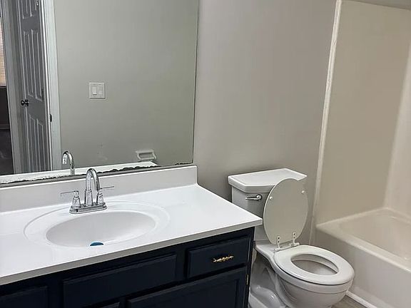 5th image of 5888 Brookside Dr SE
