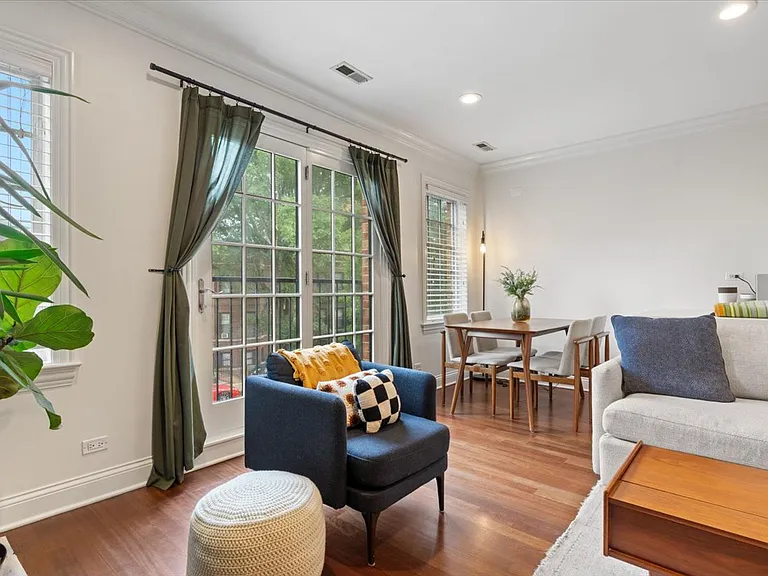 3723 N Wilton Ave #2 — Photo 7