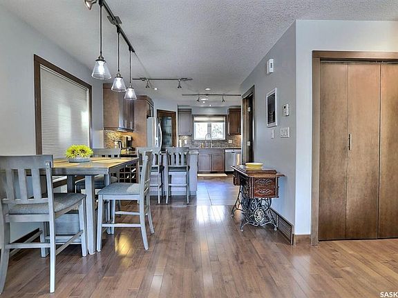 4th image of 1456 McCarthy BOULEVARD
