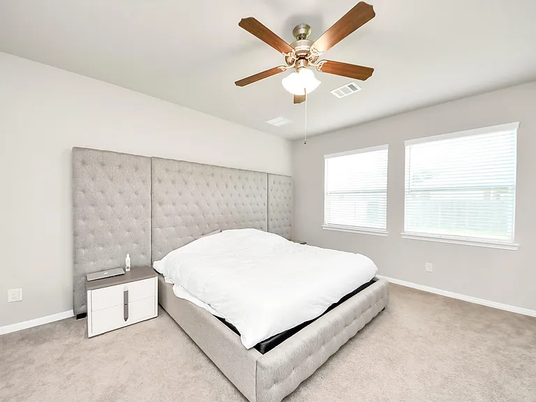 6302 Prince Place Dr — Photo 21