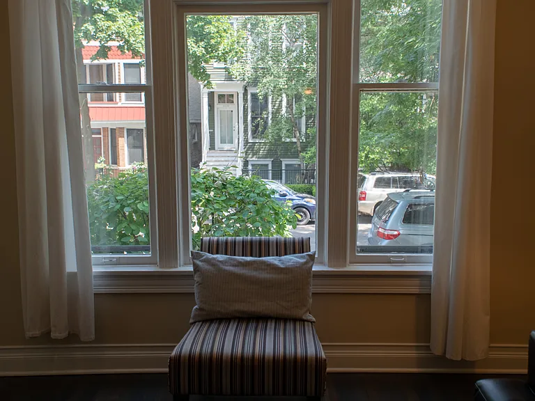 3238 N Hoyne Ave #1 — Photo 3