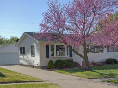 8102 7th St W, Rock Island, IL, 61201