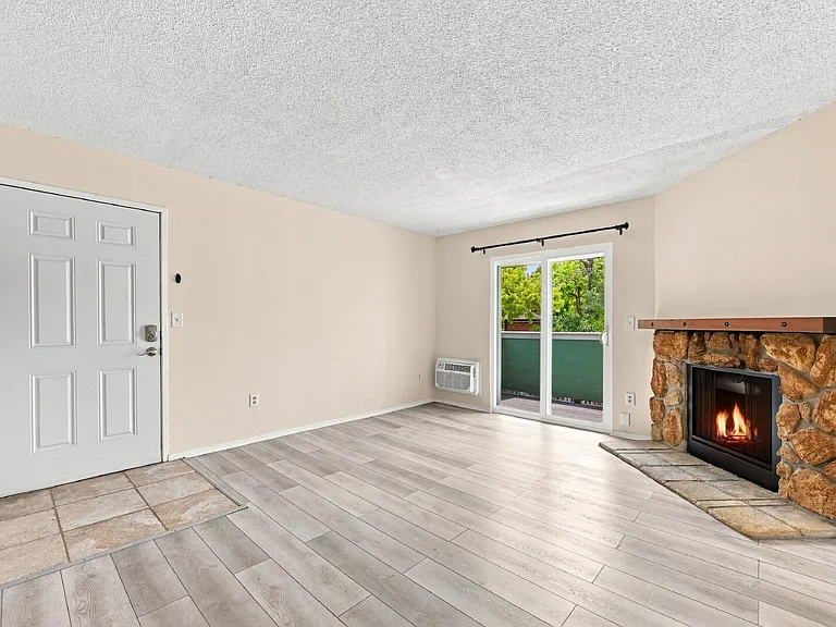 15126 E Louisiana Dr #202 — Photo 4