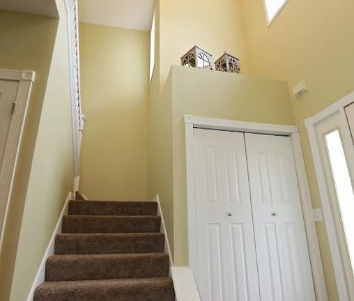 2nd image of 1026 Sextant Ave