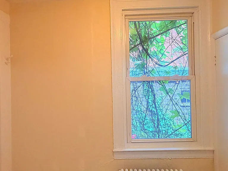 111 College St #3C — Photo 25