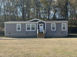 2965 Sulphur College Rd, Hartsville, TN 37074