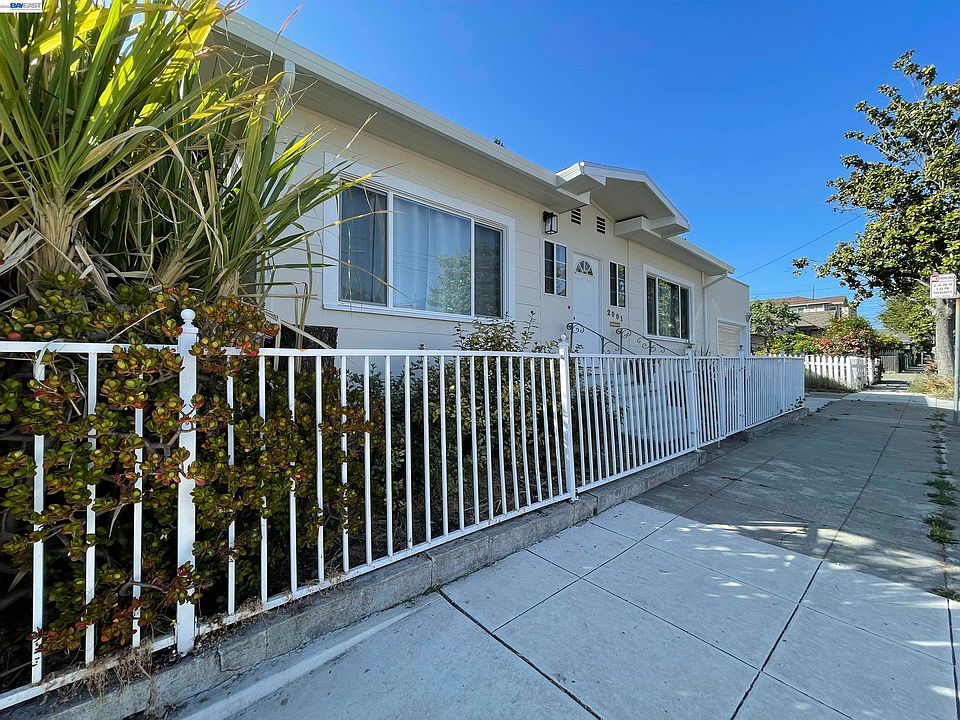 2nd image of 2001 11th Ave